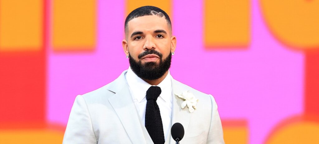 Drake obtiene su quinta semana en el número 1 de Billboard