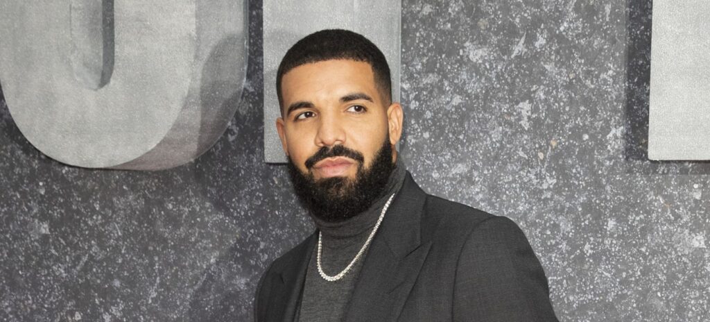 Drake desiste de sus nominaciones a los Grammy 2021