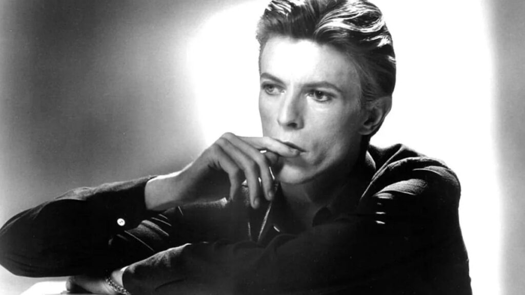 David Bowie es el músico que más vendió vinilos en el siglo XXI